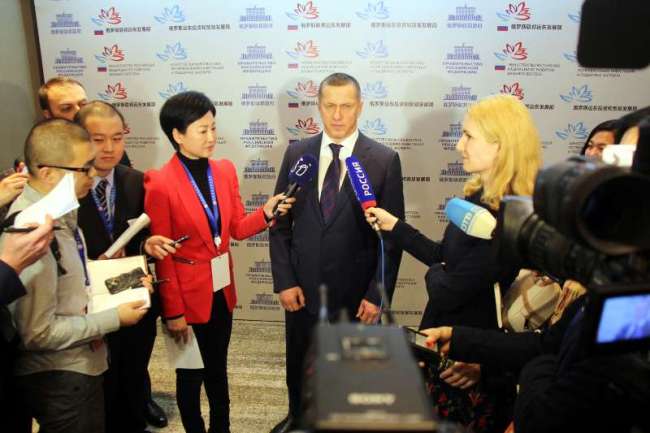 Российско-китайские логистические проекты «преобразуют пространство» в Азии - Трутнев