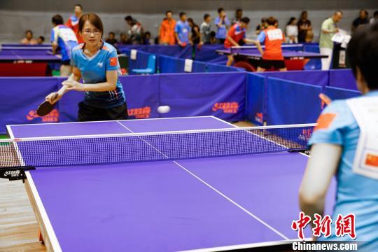 В Суйфэньхэ прошел Международный гостевой турнир по настольному теннису