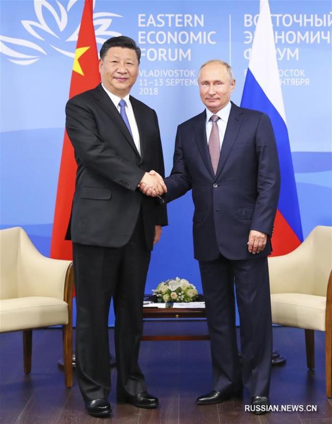 Председатель КНР Си Цзиньпин провел переговоры с президентом РФ В. Путиным