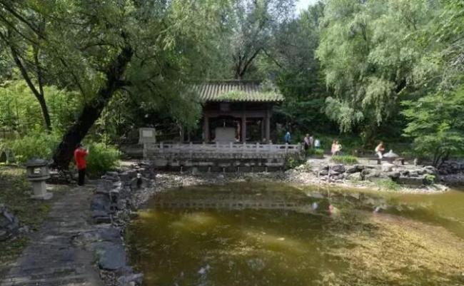История о древней пекинской речной системе – источник Байфуцюань (1)