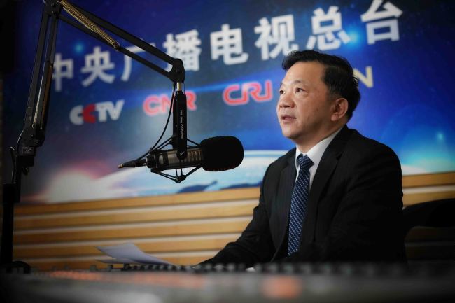 Новогоднее обращение генерального директора Медиакорпорации Китая Шэнь Хайсюна к зарубежной аудитории