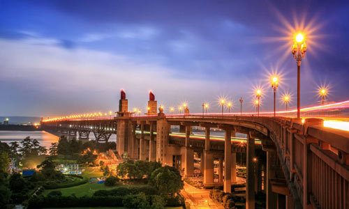  Река Янцзы --- чудесный экономический пояс Поднебесной  