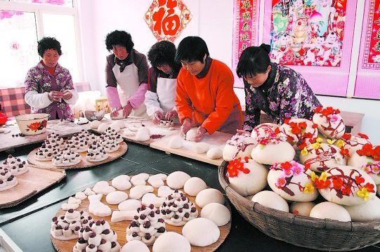Традиционное мастерство лепки из теста в современном Китае 