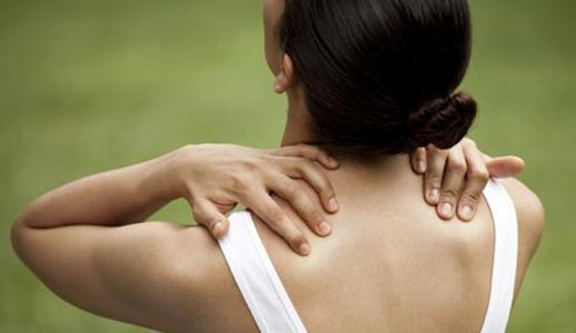 Как быстро уменьшить боль от растяжения шейных мышц 