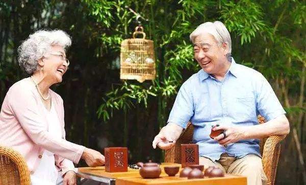Китай запускает программу психологической помощи пожилым людям 