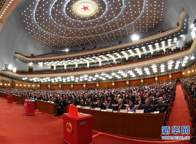 چین کی  بارہویں قومی عوامی کانگریس کی  مجلس قائمہ  کی ورکنگ رپورٹ رواں اجلاس میں  پیش 
