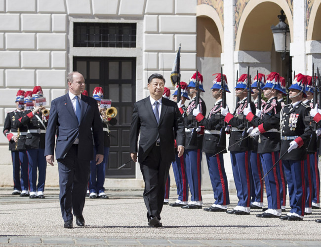 چین کے صدر مملکت شی جن پھنگ اور موناکو کے پرنس البرٹ دوئم کے درمیان مذاکرات