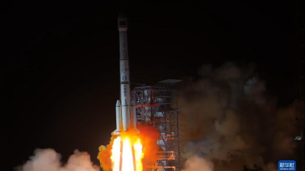 چین یک ماهواره را برای آزمایش فناوری ارتباطات به فضا پرتاب کردا