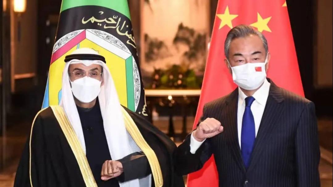 چین و شورای همکاری خلیج فارس بیانیه مشترک را امضا کرده  و به اجماع چهار ماده ای رسیدندا