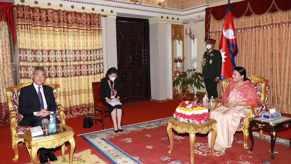 नेपालका राष्ट्रपतिसँग चिनियाँ परराष्ट्रमन्त्रीको भेटवार्ता