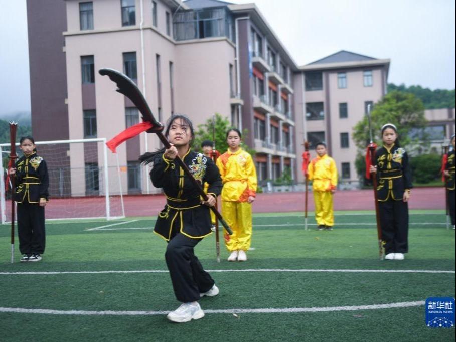 Pelajar Ditawar Kuliah Kung Fu