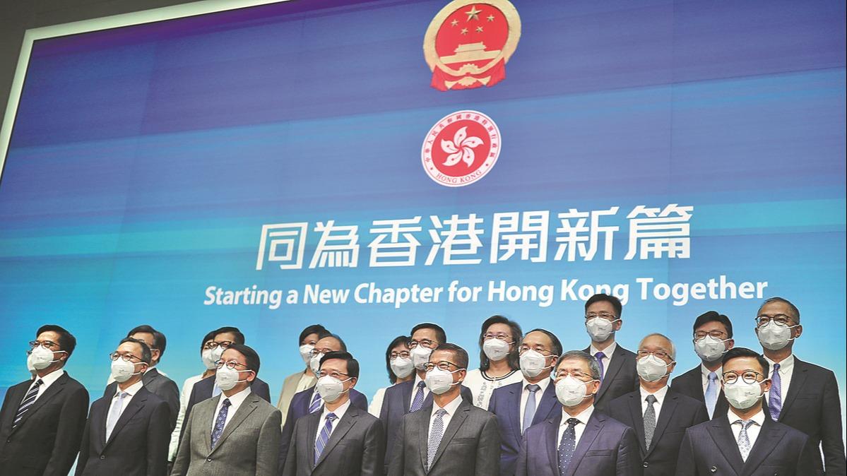 نگاهی به تیم جدید اداره هنگ کنگ؛ متحد و وفادار