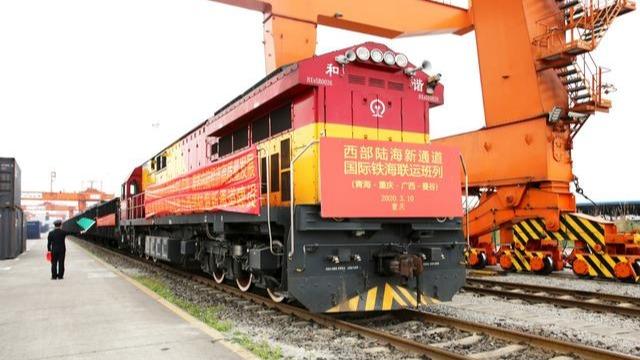 Хятадын Баруун бүс нутгийн ачаа тээвэрлэлт 30.3%-иар өсөв