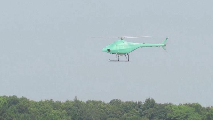 Chinas schiffsgestützter unbemannter Hubschrauber AR-500CJ absolviert Jungfernflug