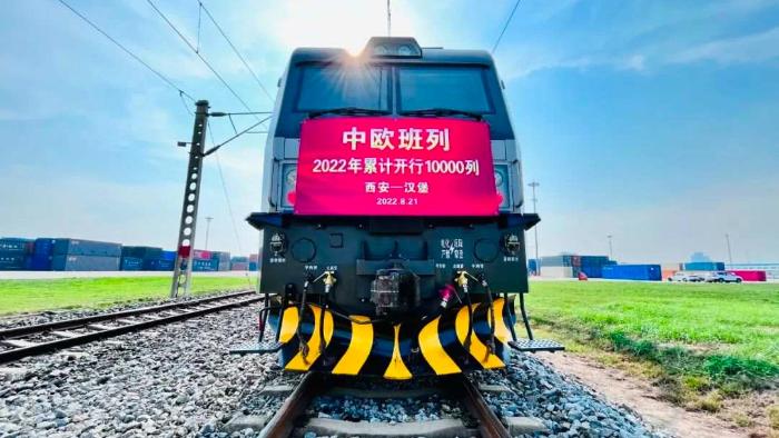 قطارهای باری چین-اروپا؛ مسیر طلایی طی‌شده و چشم‌انداز درخشان پیش‌ِ روا