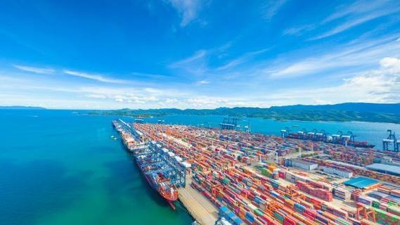 افزایش 10.1 درصدی ارزش کل واردات و صادرات تجارت خارجی چین در هشت ماهه نخست امسالا