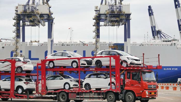 خودروهای ساخت چین به طور پیوسته در جهان حرکت دارندا