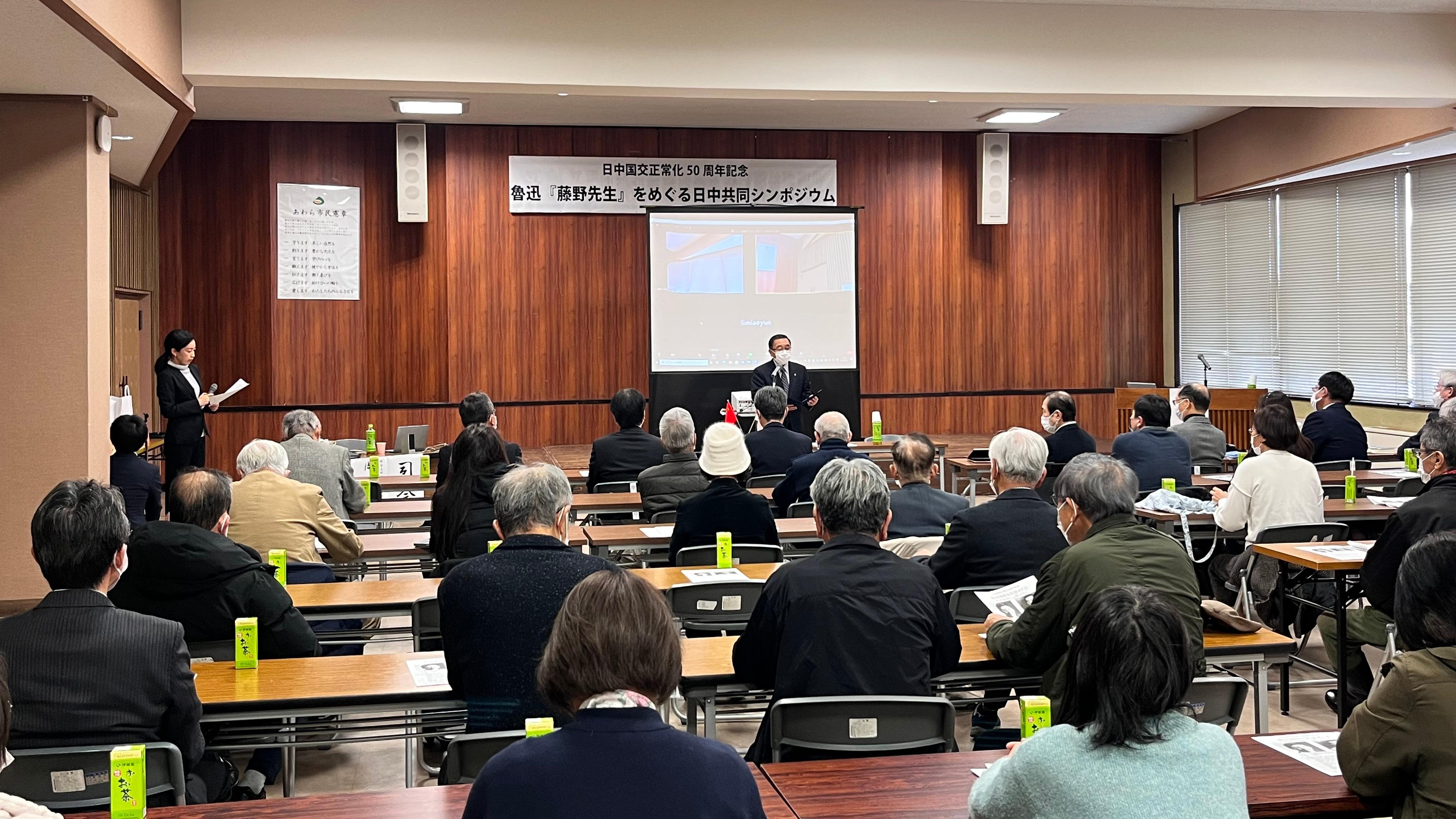 【中古】 心の眼に光あれば 一教師細川助治の生涯/福井新聞社/藤野邦康 中古】 心の眼に光あれば 一教師細川助治の生涯/福井新聞社/藤野邦康