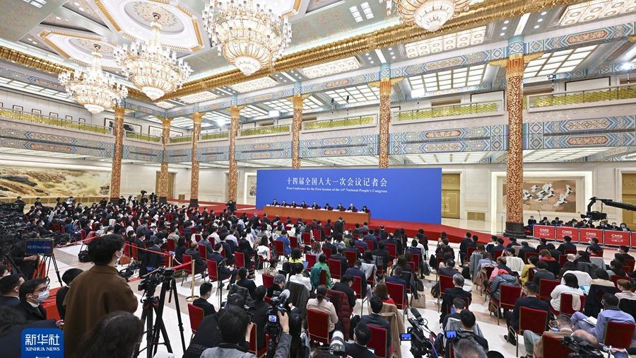 سخنان نخست وزیر جدید چین در مورد رابطه چین و آمریکا: مهار و سرکوب به نفع هیچ کسی نیست!ا