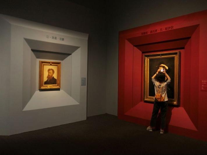 「ウフィツィ美術館 自画像コレクション展」北京開催