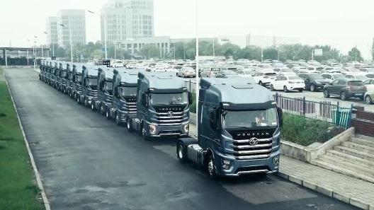 صادرات 100 دستگاه کامیون هوشمند از چین به قزاقستان + ویدئوا