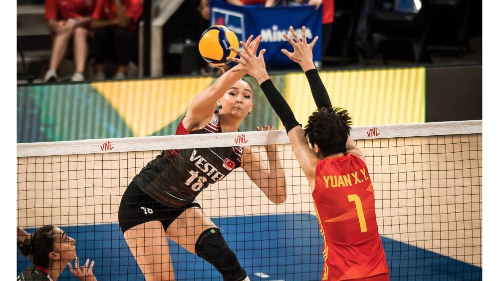 رکورد تاریخی: تیم ملی والیبال چین مقام دوم لیگ جهانی والیبال زنان را کسب کردا