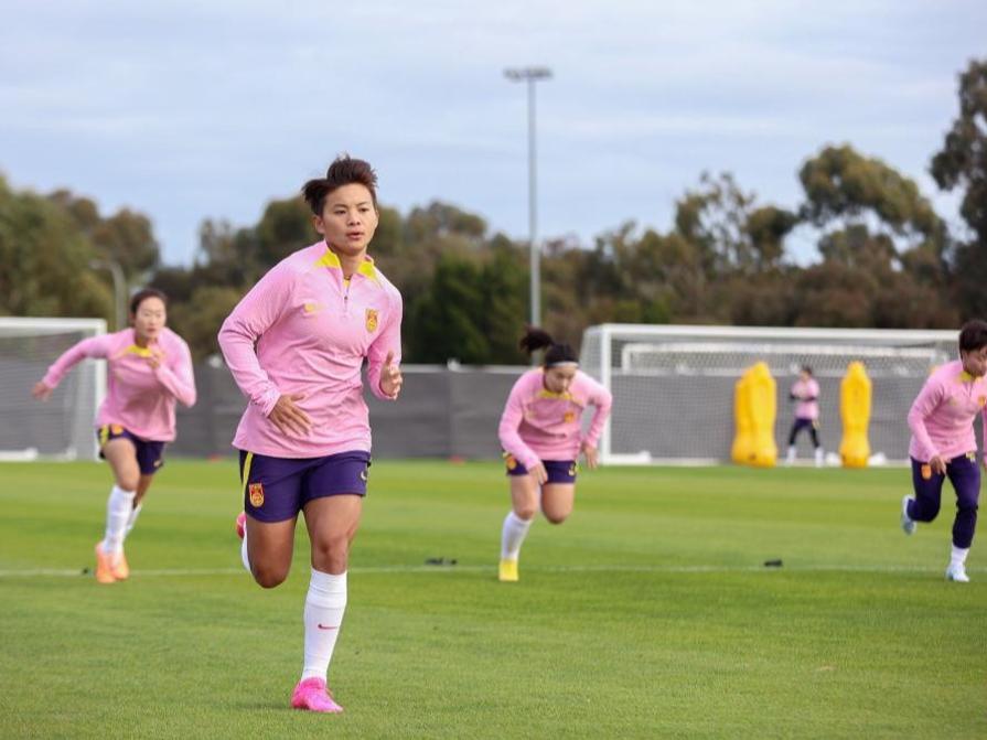 Pasukan Bola Sepak Wanita China Buat Persiapan untuk Piala Dunia di Australia