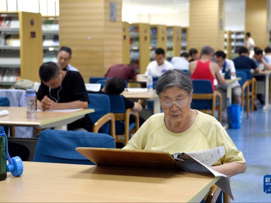 Perpustakaan Jadi Pilihan Penduduk Xi’an Semasa Cuti Sekolah