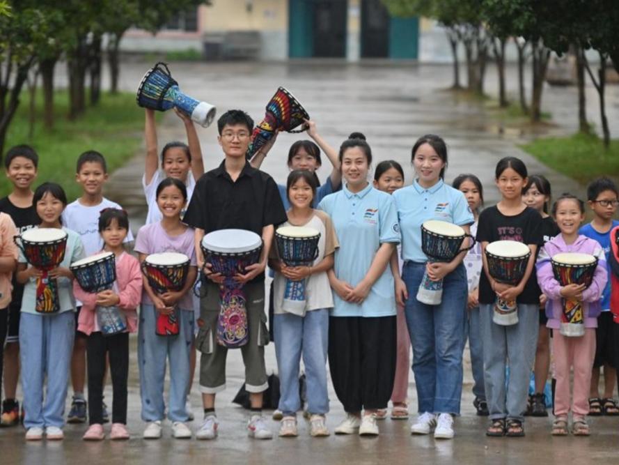 Mahasiswa Berkhidmat di Desa Semasa Cuti Sekolah Musim Panas