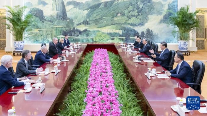 شی جین پینگ: چین و ایالات متحده  باید دوراندیشی، بینش و مسئولیت شناسی کشورهای بزرگ را از خود نشان بدهندا