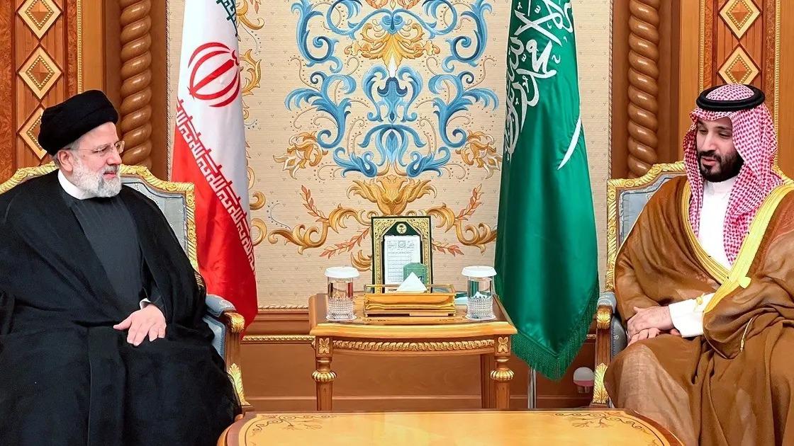 اولین دیدار رئیس جمهور ایران و ولیعهد عربستان پس از شروع روابط دیپلماتیک بین دو کشورا