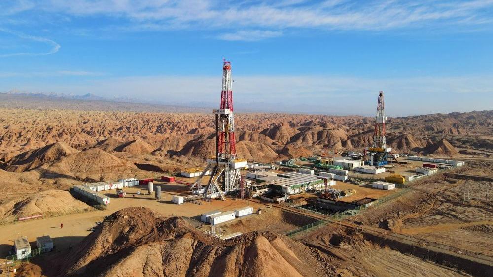 میزان تولید نفت و گاز میدان نفتی تاریم در سال جاری فراتر از 30 میلیون تن استا