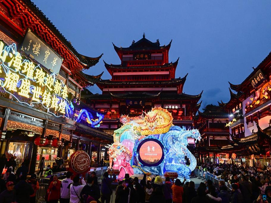 Pesta Tanglung Sempena Sambutan Tahun Baharu Cina di Shanghai