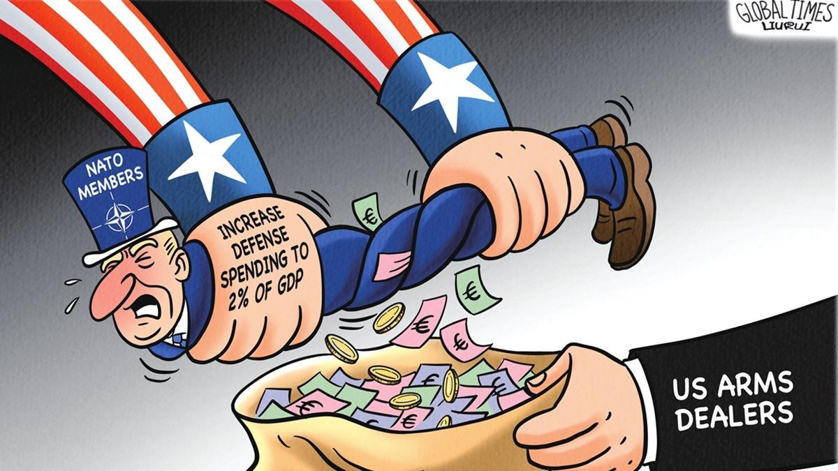 کاریکاتور| وقتی آمریکا اعضای ناتو را می‌چلاند!ا