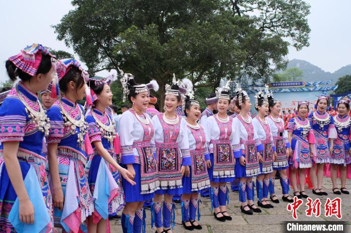 Pesta Kreativiti Warisan Budaya Tidak Ketara Guangxi