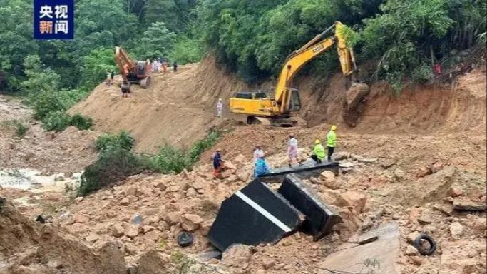 حادثه ریزش بزرگراه «میِ‌جو-دابو» در استان گوانگ‌دونگ 48 کشته برجای گذاشتا