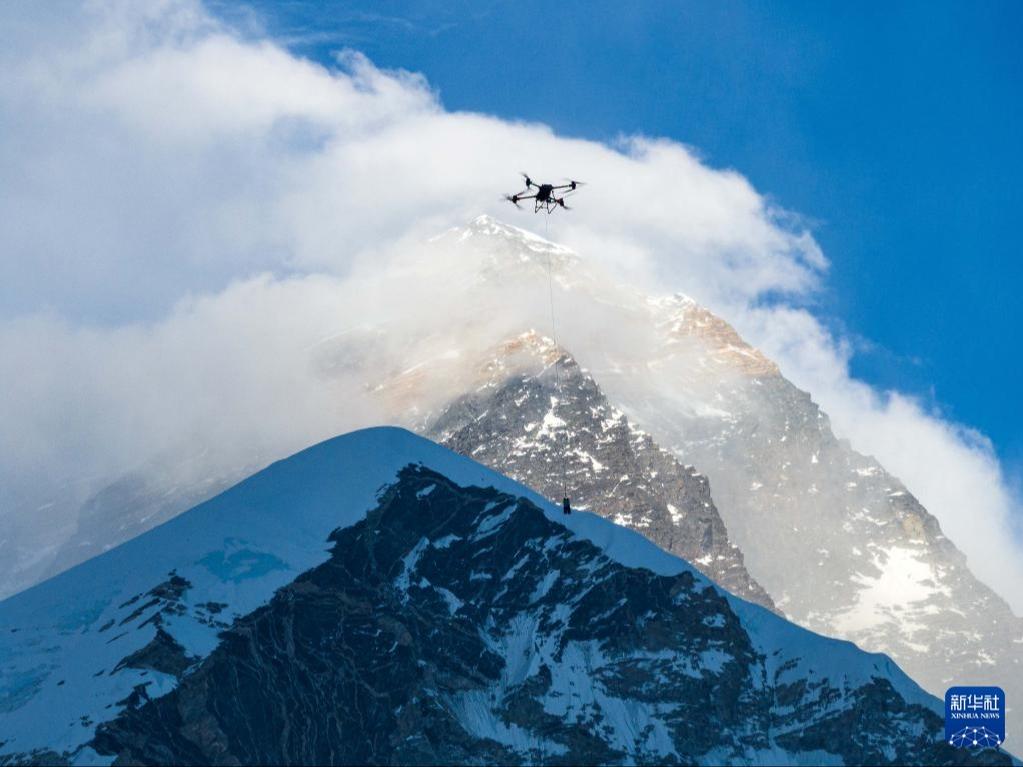 Penghantaran Barangan Yang Pertama di Laluan Beraltitud 5,300-6,000 Meter Guna Dron Awam China
