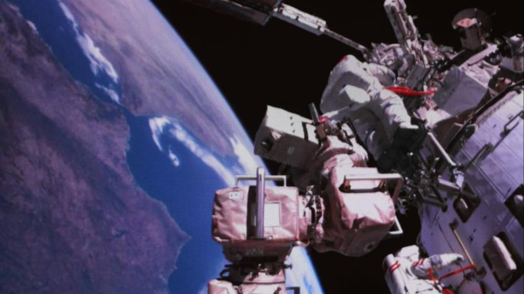 Zweiter Außenbordeinsatz der Astronauten von „Shenzhou 18“ erfolgreich beendet