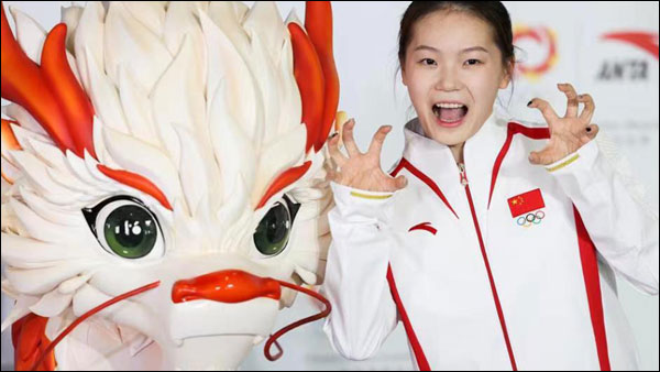 เบื้องหลังชุดนักกีฬาทีมชาติจีนในโอลิมปิก ปารีส 2024 สะท้อนอัตลักษณ์จีนด้วยแฟชั่นที่ยั่งยืน
