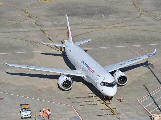 東方航空7機目の国産旅客機「C919」が正式運用を開始
