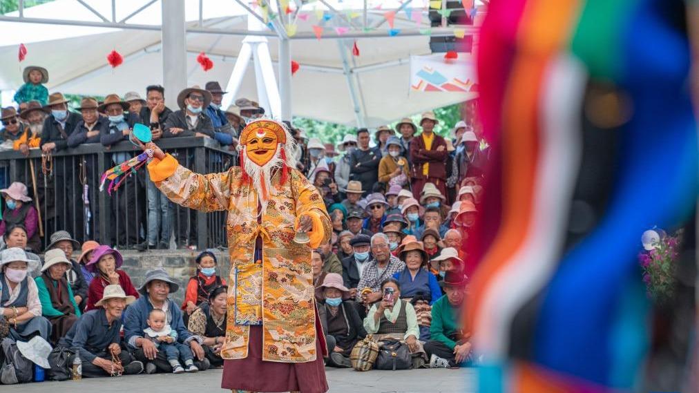 Nikmati Opera Tradisonal Xizang di Istana Potala