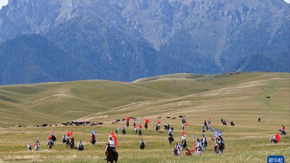 Nikmati Konsert Kuda di Xinjiang