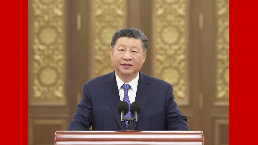 Xi Jinping spotkał się z przedstawicielami uczestniczącymi w misji Chang'e-6 prowadzonej w ramach programu eksploracji Księżyca