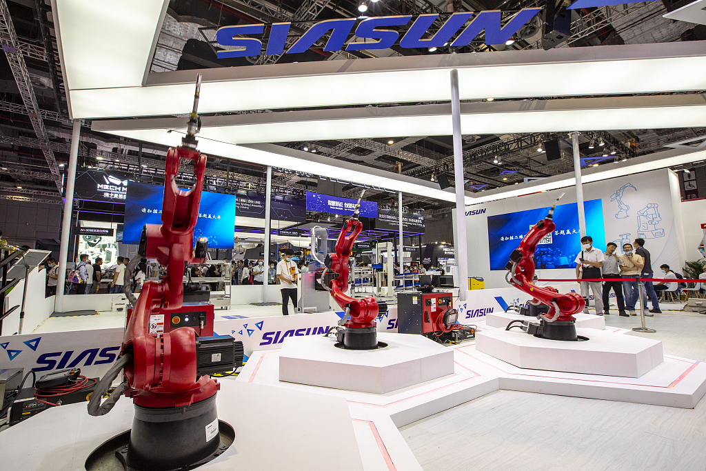 Robotët e Siasunit në një ekspozitë(Foto:VCG)