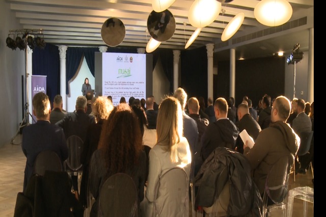 Forumi i biznesit (Foto RTSH)