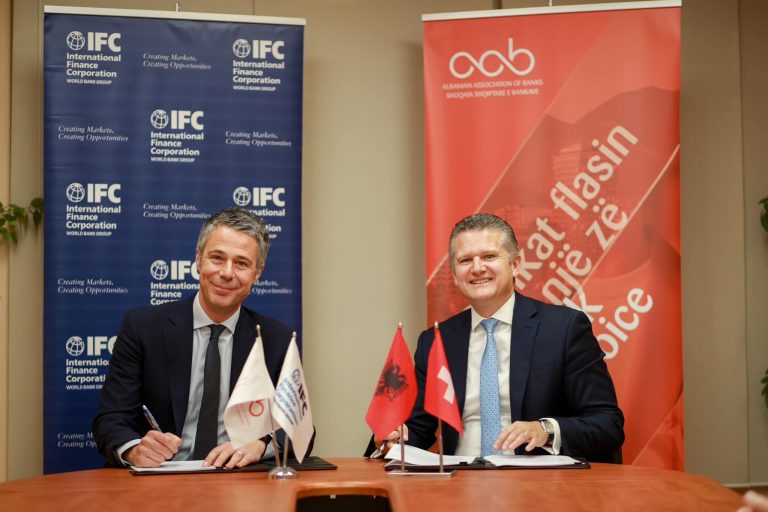 N&euml;nshkrimi i marr&euml;veshjes (Foto ATSH)