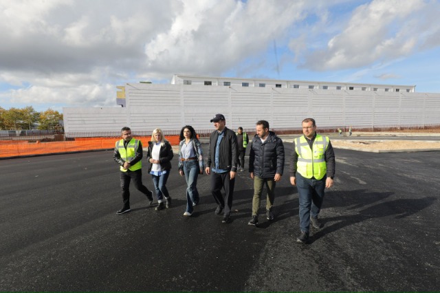 Erjon Veliaj inspektim (Foto RTSH)