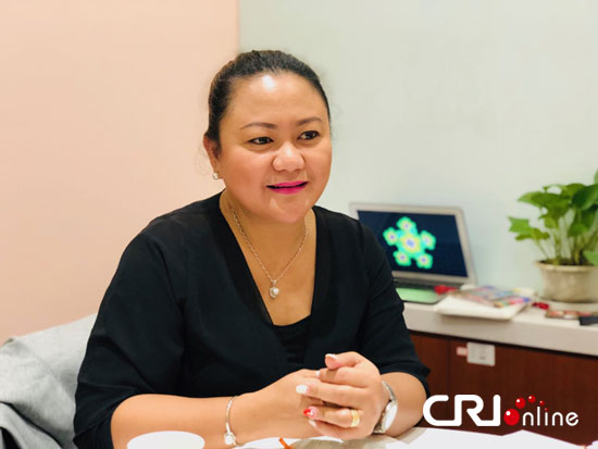 Marian Brina: The Filipino Teachers in China