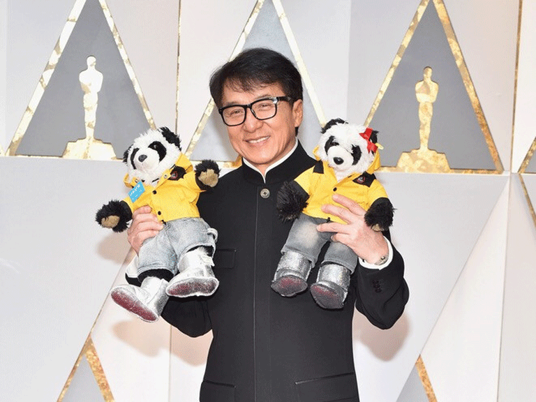 Jackie Chan'e ömür boyu katkı Oscar'ı