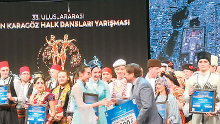 Çin halk dansı ilk kez Türkiye'de ödül kazandı
